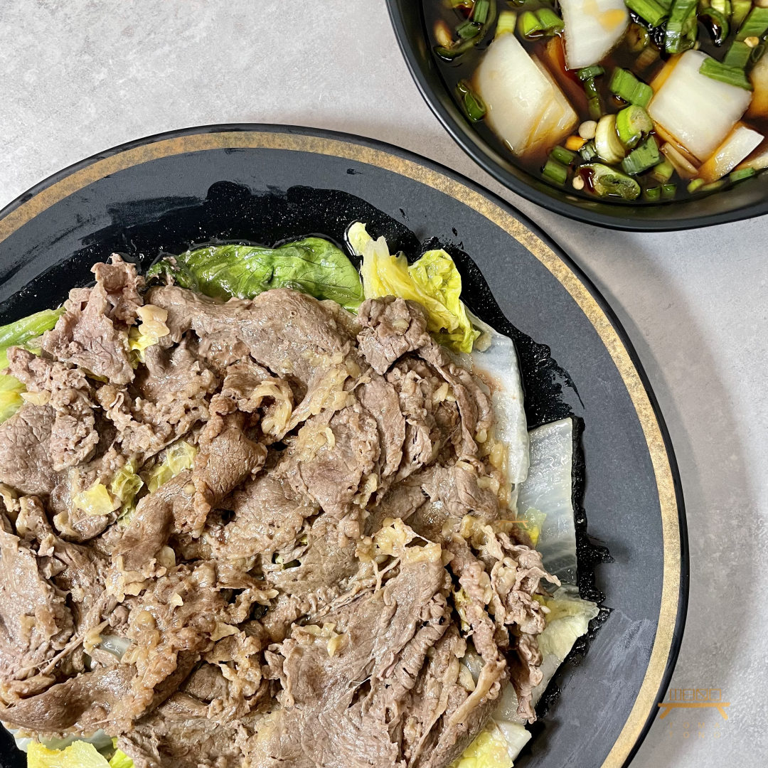 소고기 알배추찜 Steamed Beef and Napa Cabbage