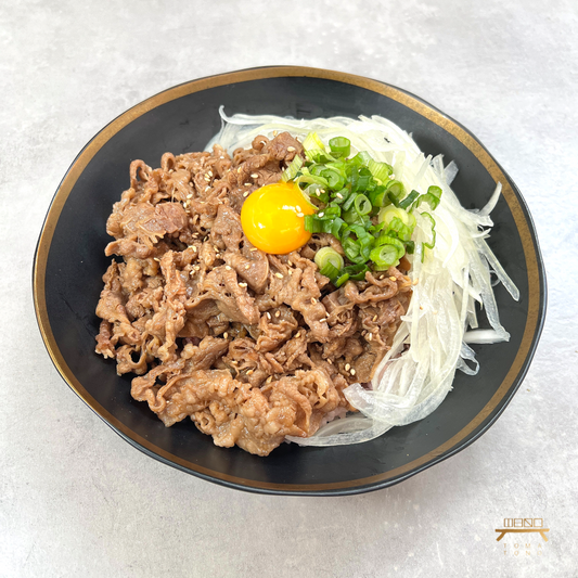 우삼겹 규동 Beef Short Plate over Rice