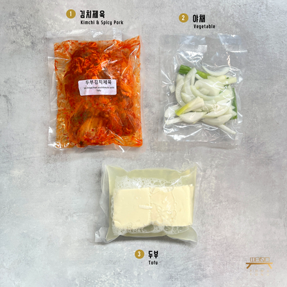 두부 김치제육볶음 Stir-fried Pork and Kimchi with Tofu