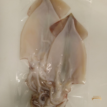 냉동 손질 생오징어 2마리 Cleaned Squid 2pcs