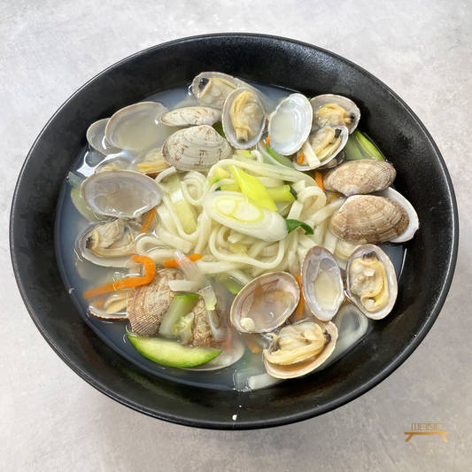 바지락 칼국수 Clam Kalguksu