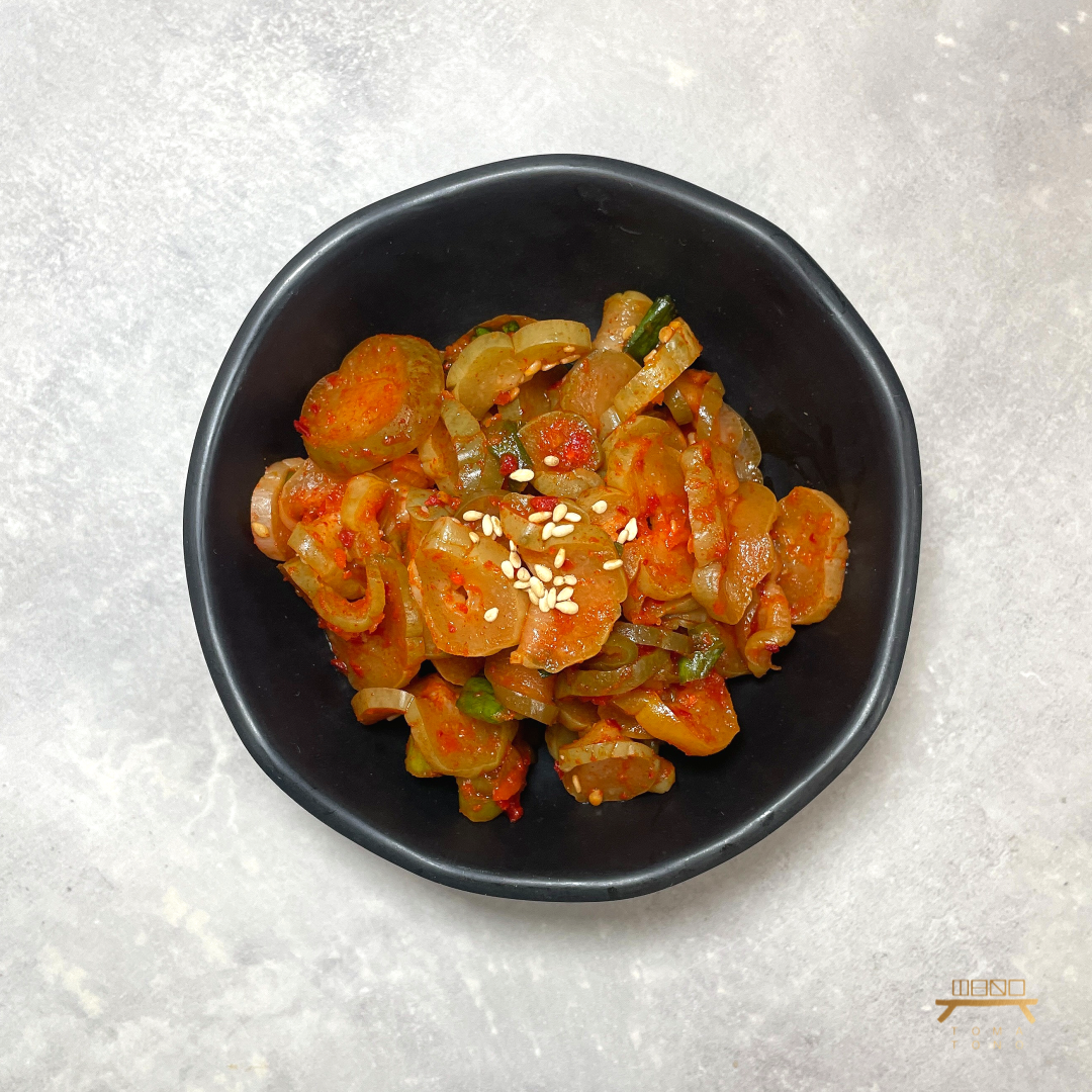 오이지 무침(완조리) Spicy Pickled Cucumber (Cooked)