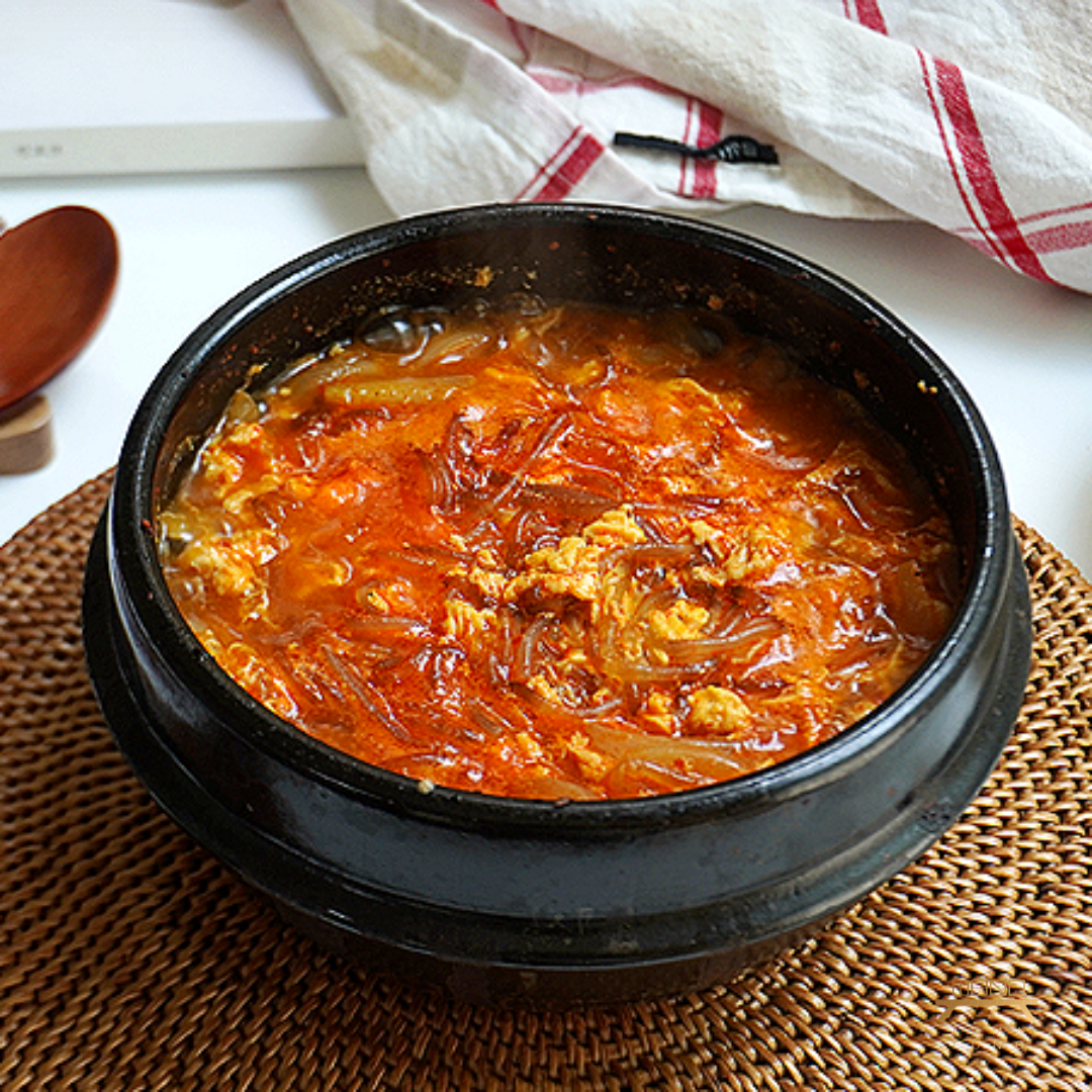 얼큰계란탕 조리법 Spicy Egg Soup with Glass Noodles Recipe