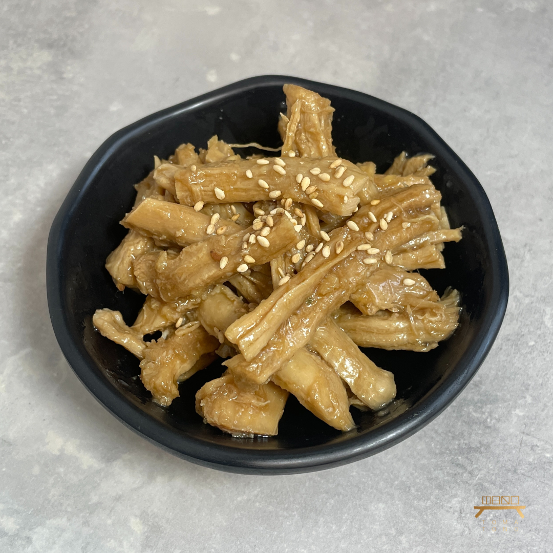 돼지고기 장조림 (완조리) Soy Braised Pork, Jangjorim (Cooked)