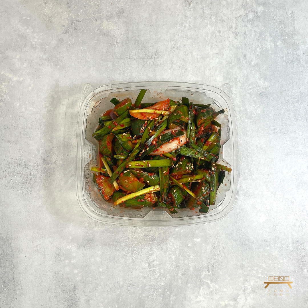 가시오이 부추김치 (완조리) Cucumber & Chives Kimchi (Cooked)