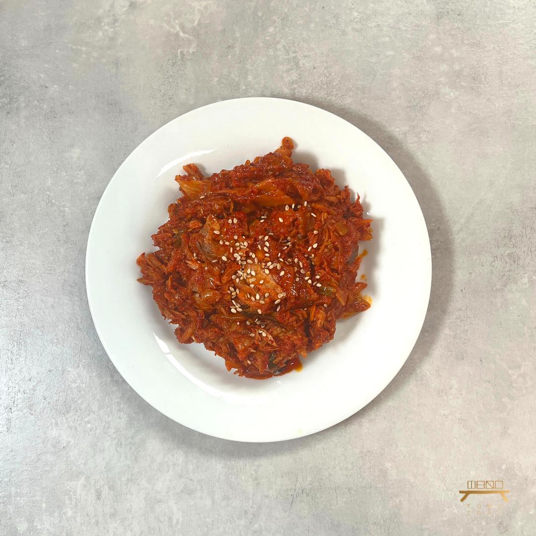 참치김치볶음(완조리) Stir-Fried Kimchi with Canned Tuna (Cooked)