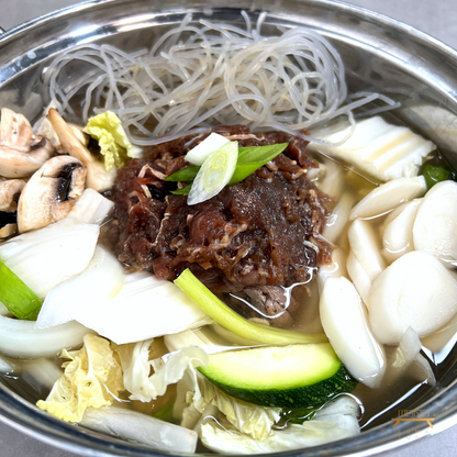 백반집 뚝배기불고기 Hot Pot St. Bulgogi