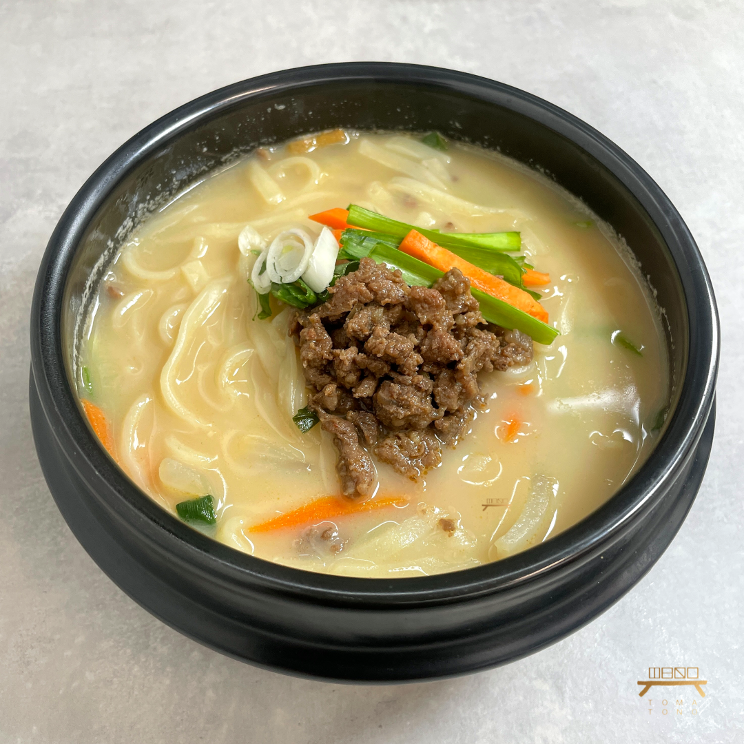 명동 사골 칼국수 Myungdong Style Beef Bone Broth Kalguksu